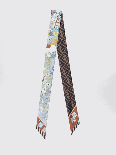 womans neck scarf