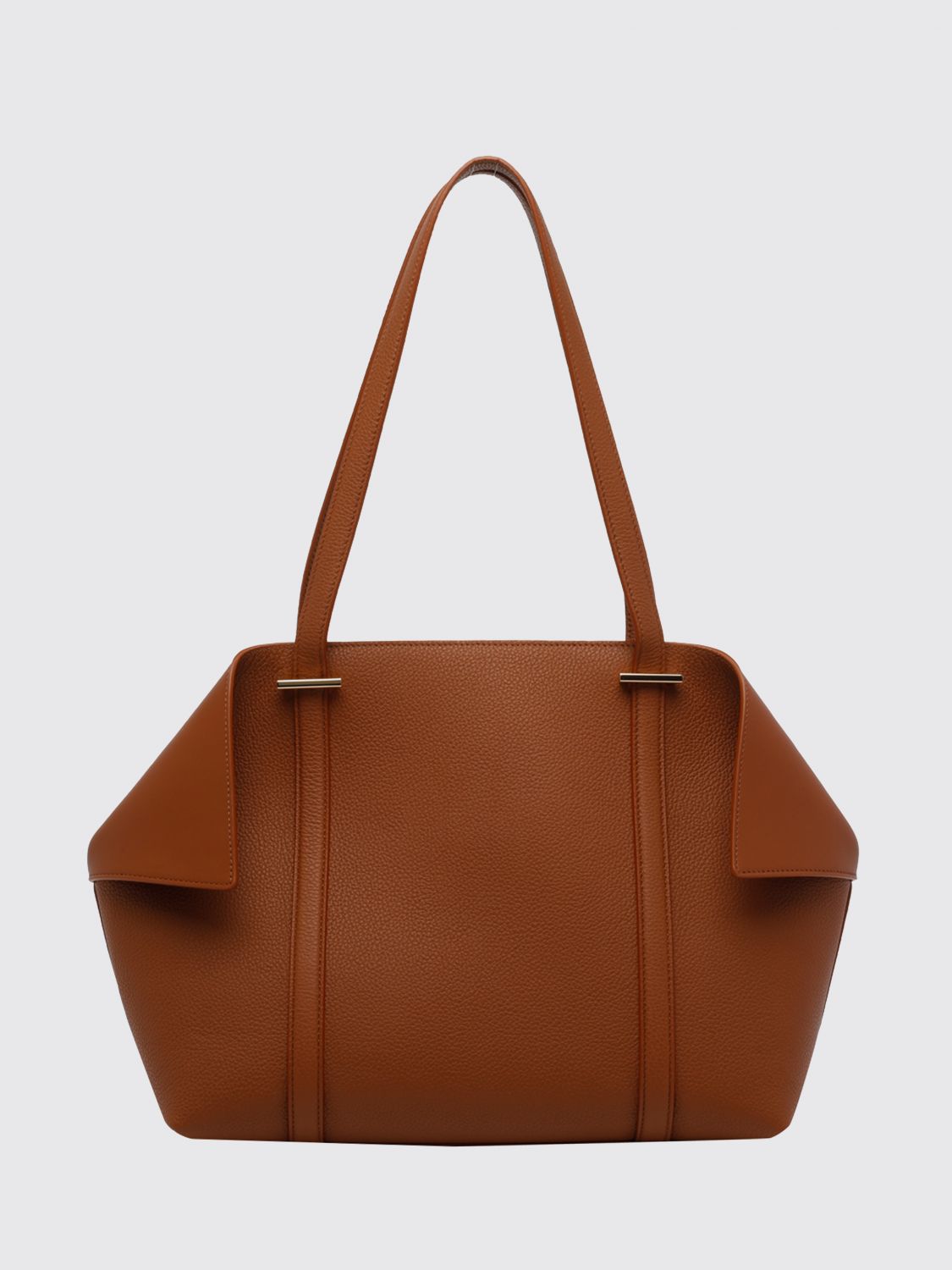 woman's tote bag