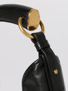 woman's shoulder bag