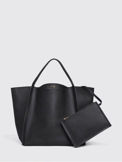 womans tote bag