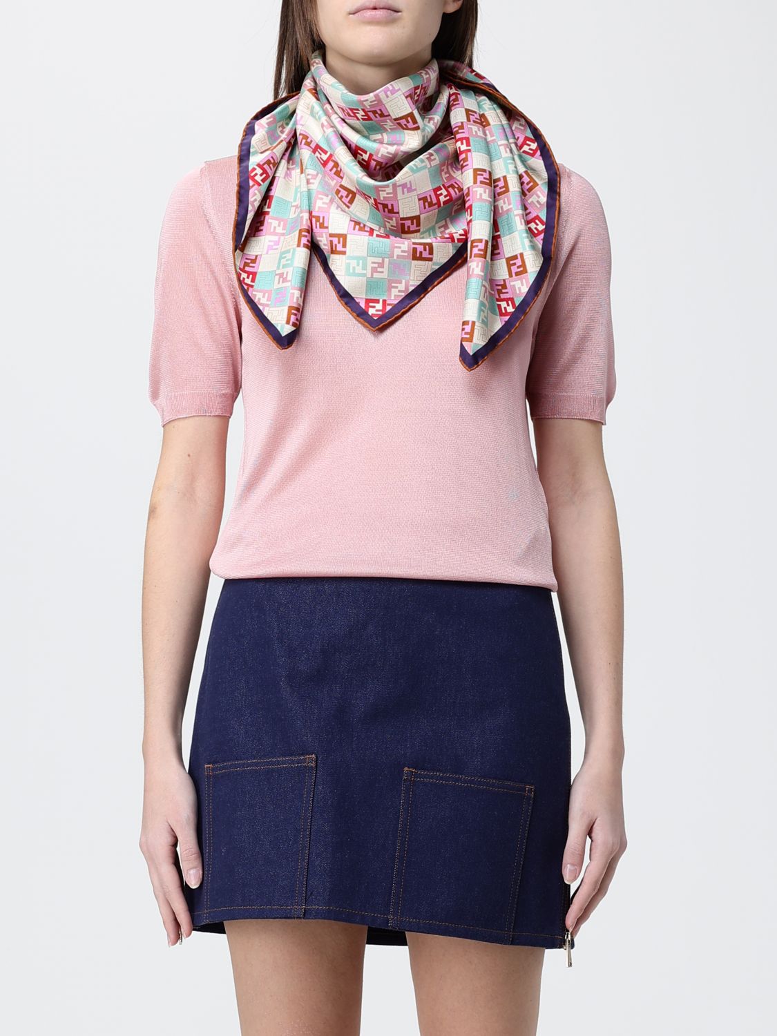 woman's neck scarf