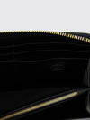 woman's wallet