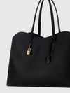 woman's tote bag