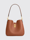 woman's shoulder bag