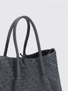 woman's handbag