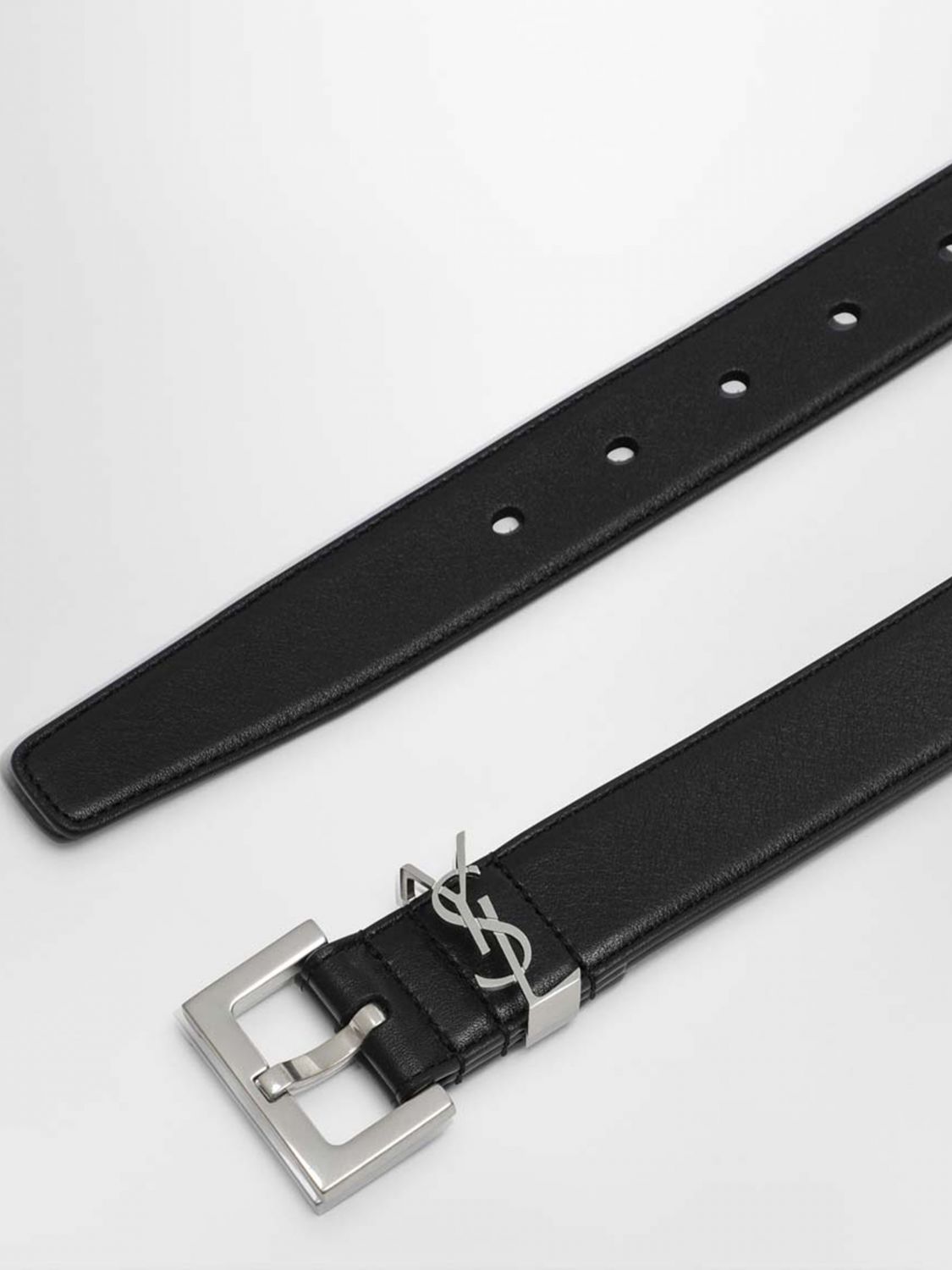 woman's belt
