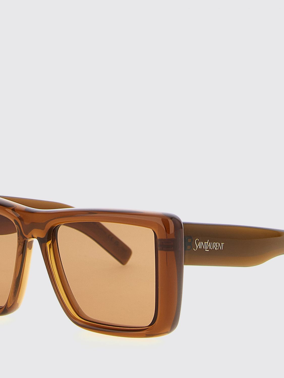 woman's sunglasses