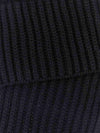 woman's scarf