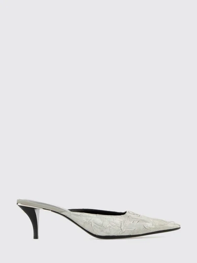 womans high heel shoes