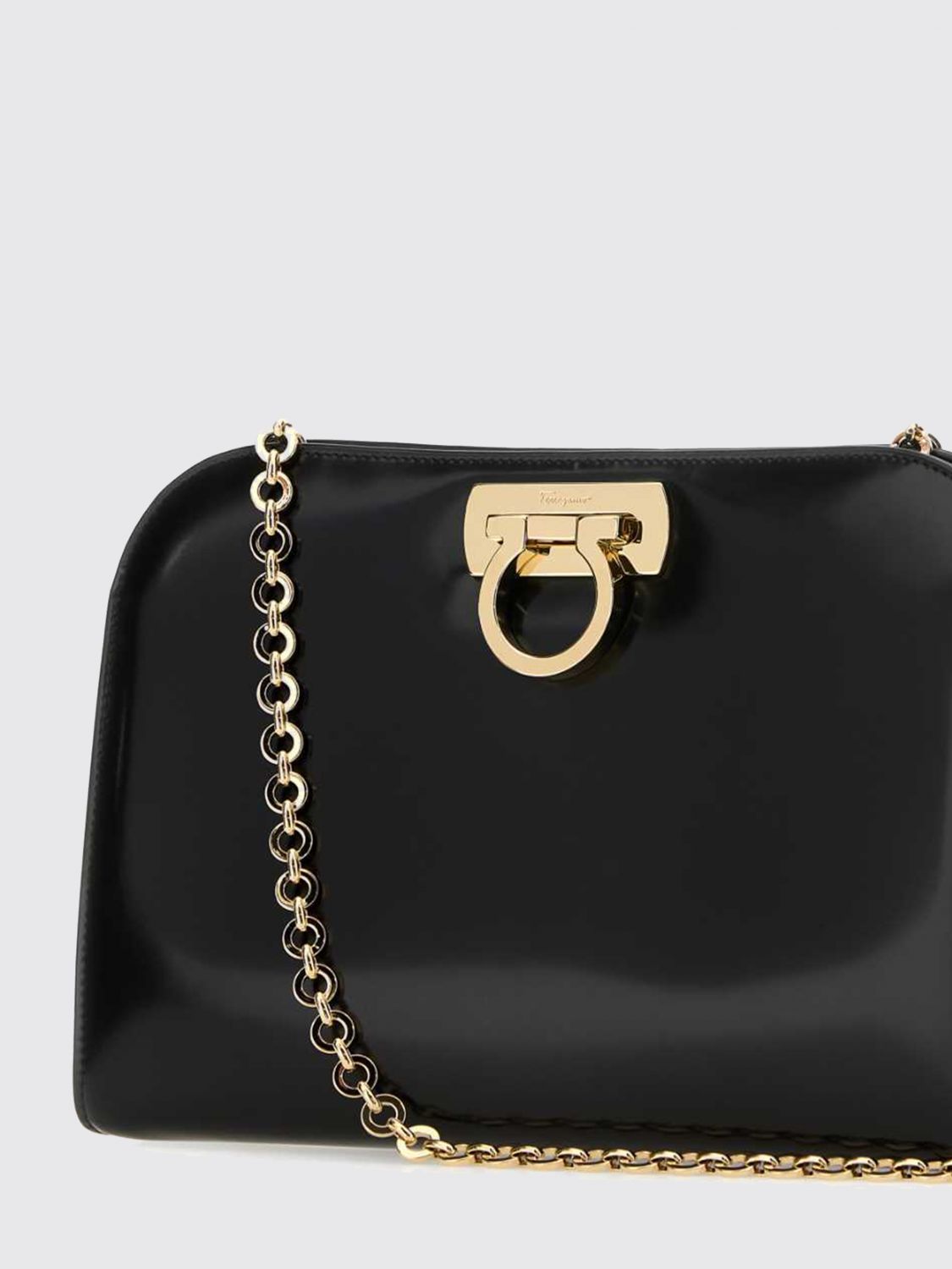 woman's crossbody bag