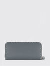 woman's wallet