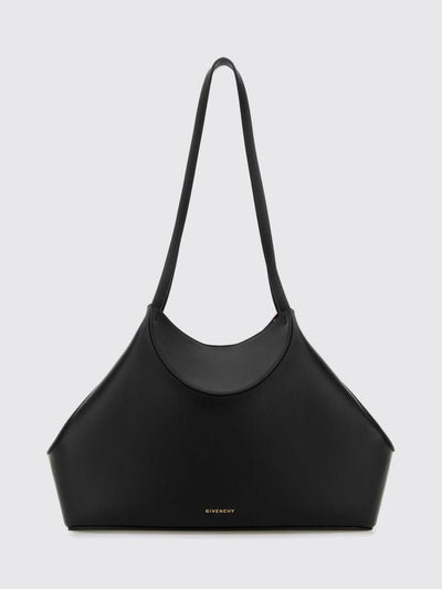 womans shoulder bag