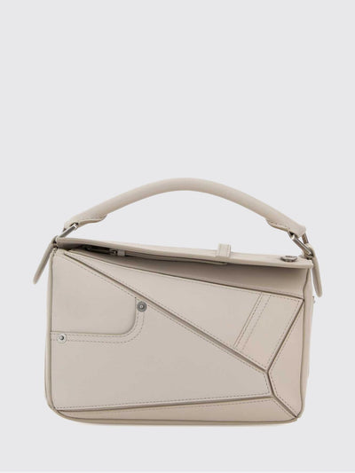 womans handbag
