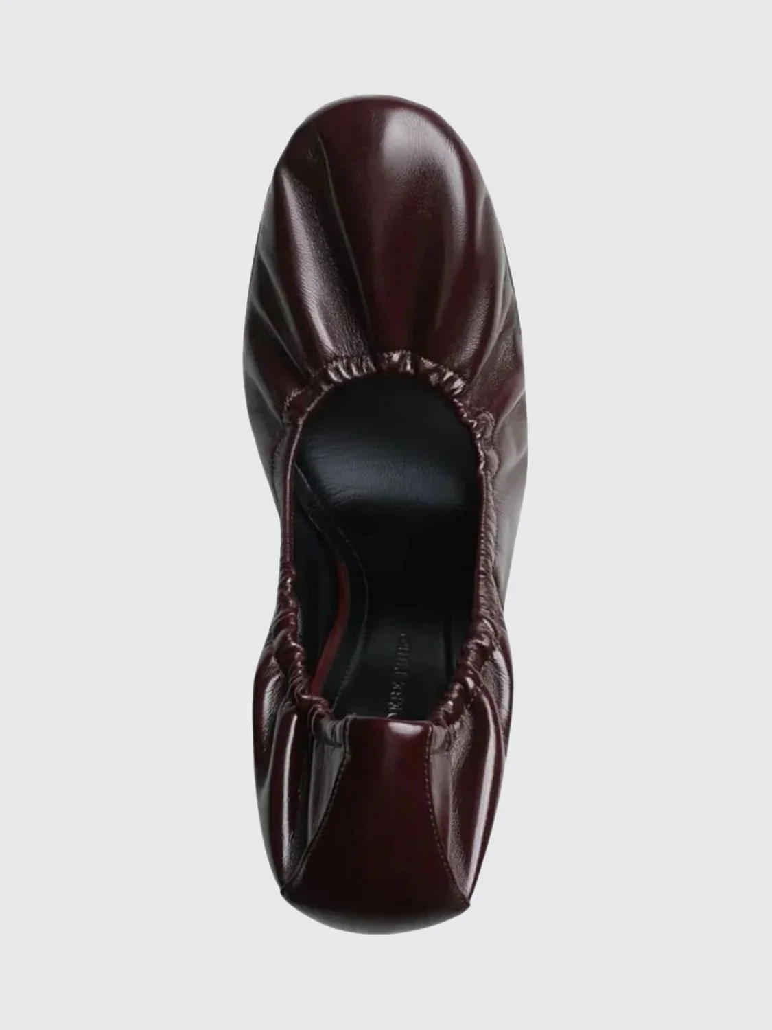 pucker leather pumps