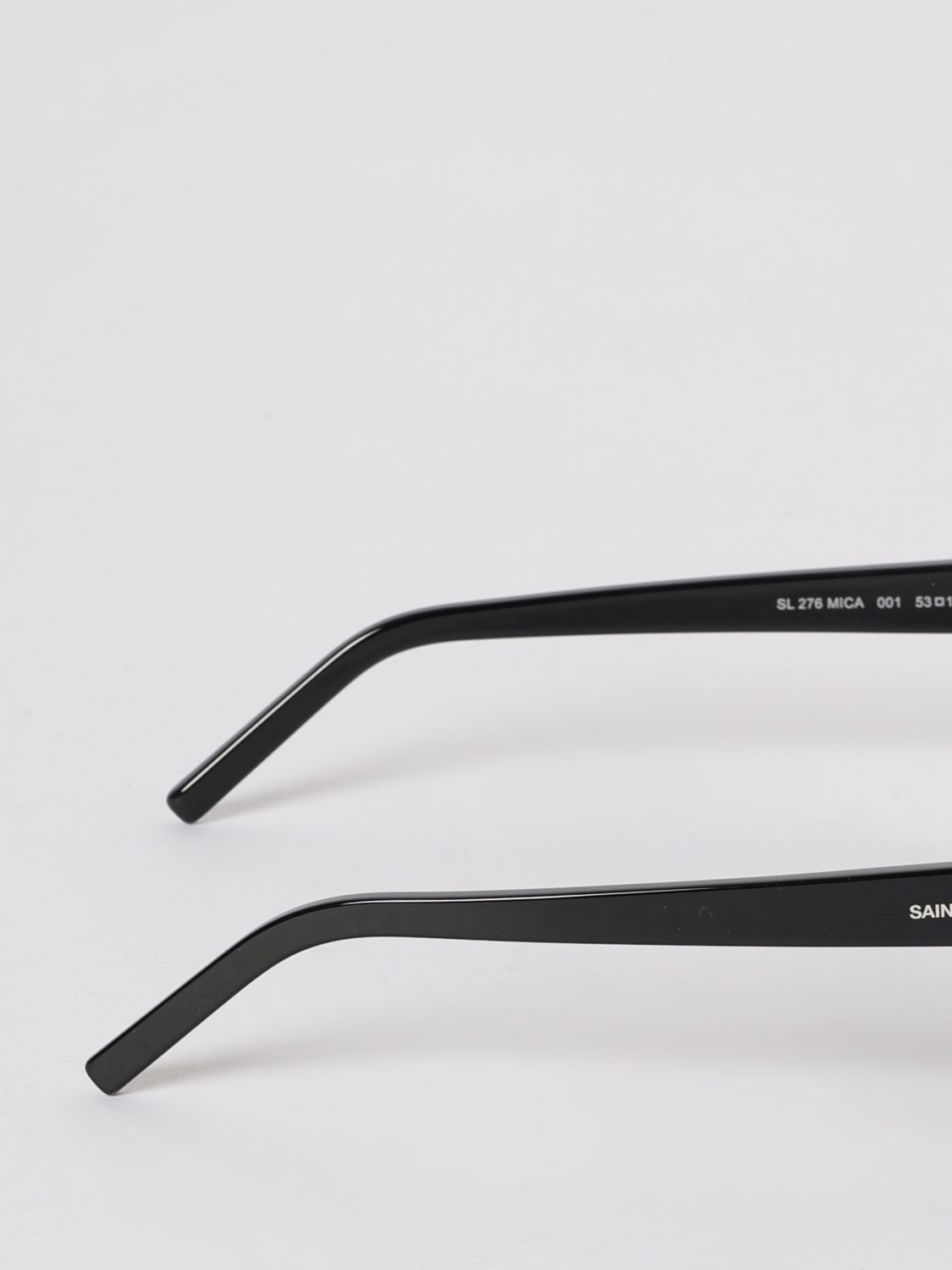 woman's sunglasses