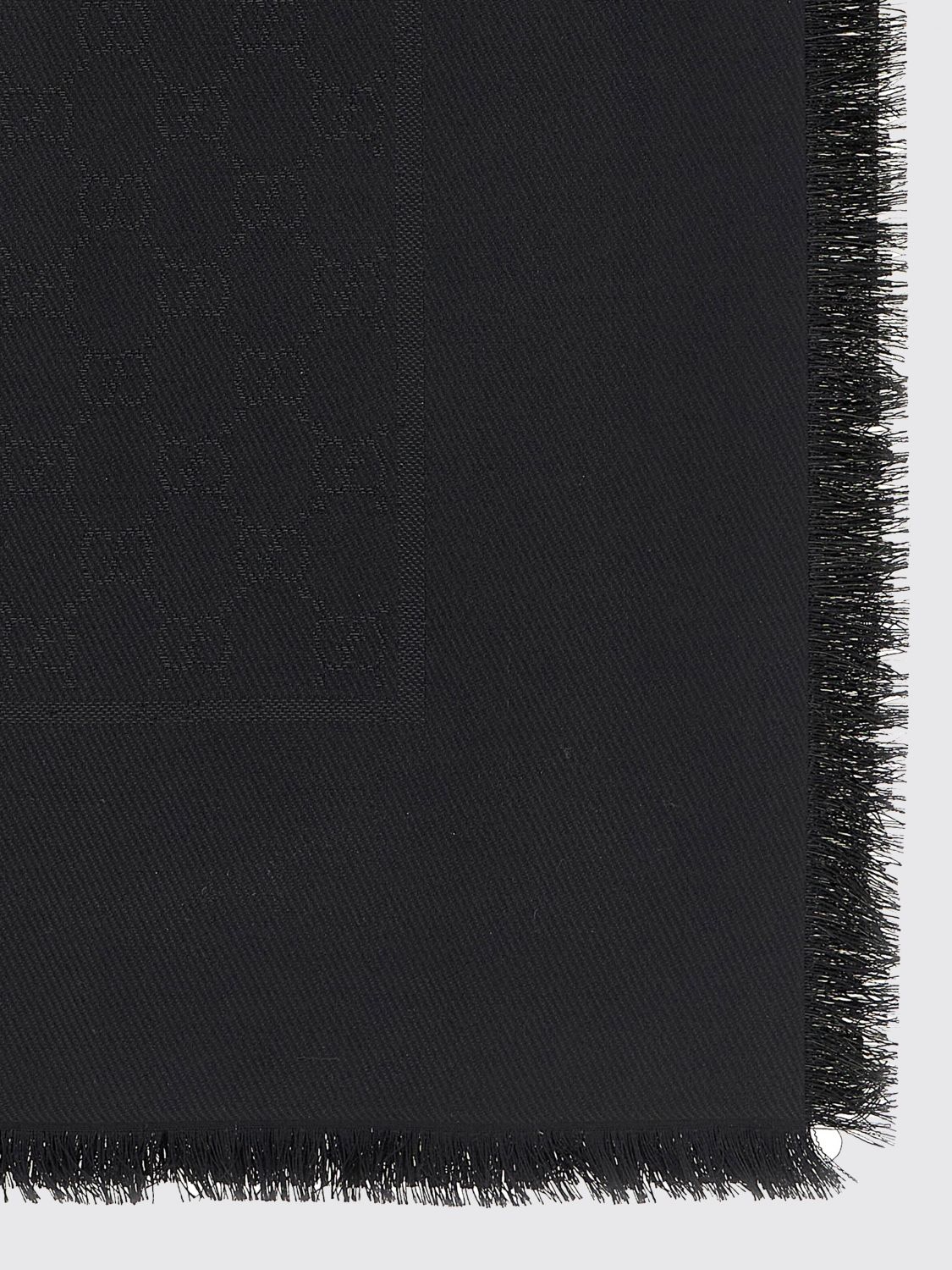 woman's scarf