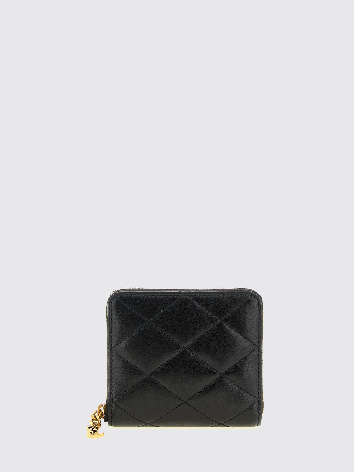 woman's wallet
