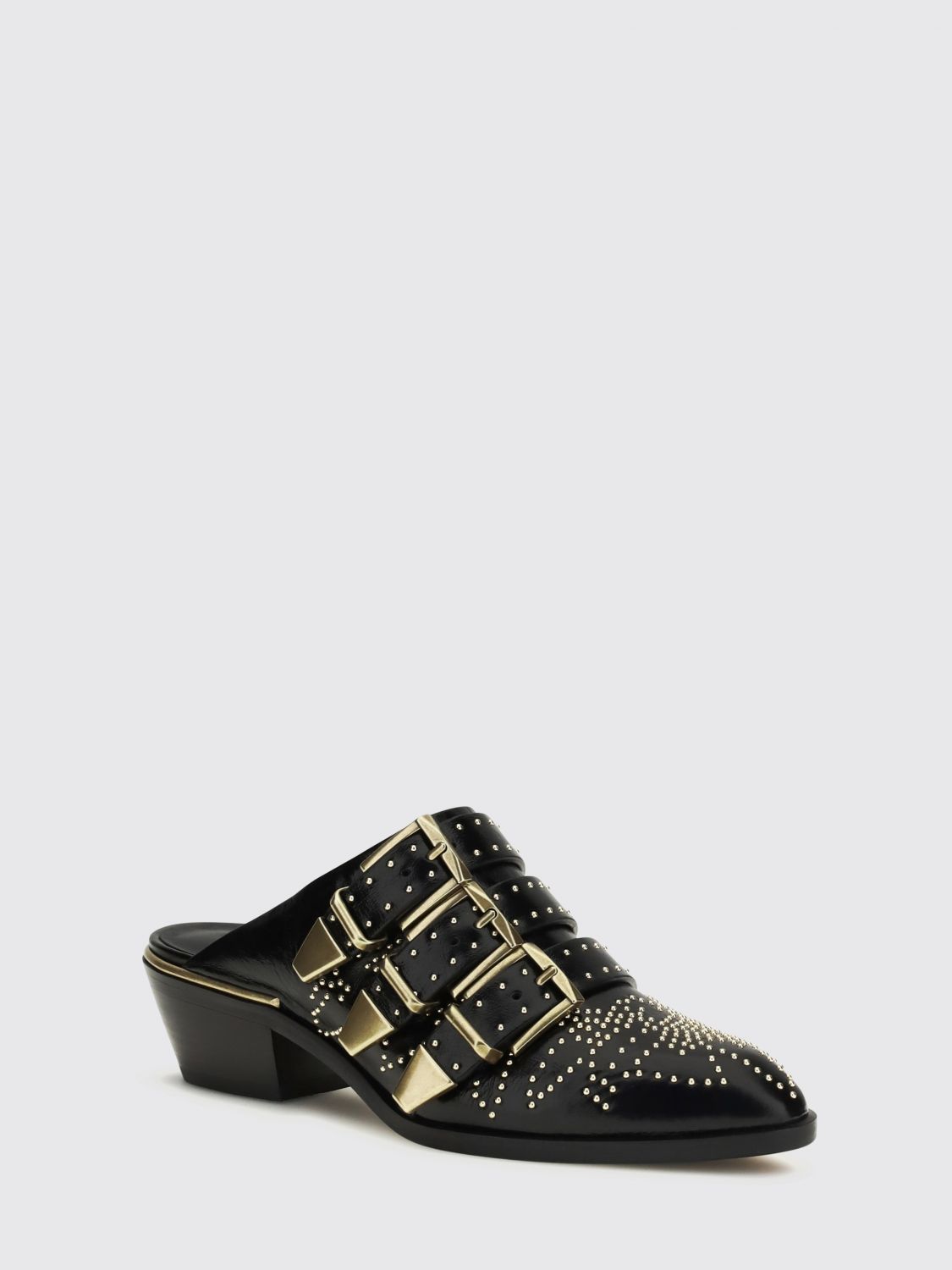 woman's high heel shoes chloé