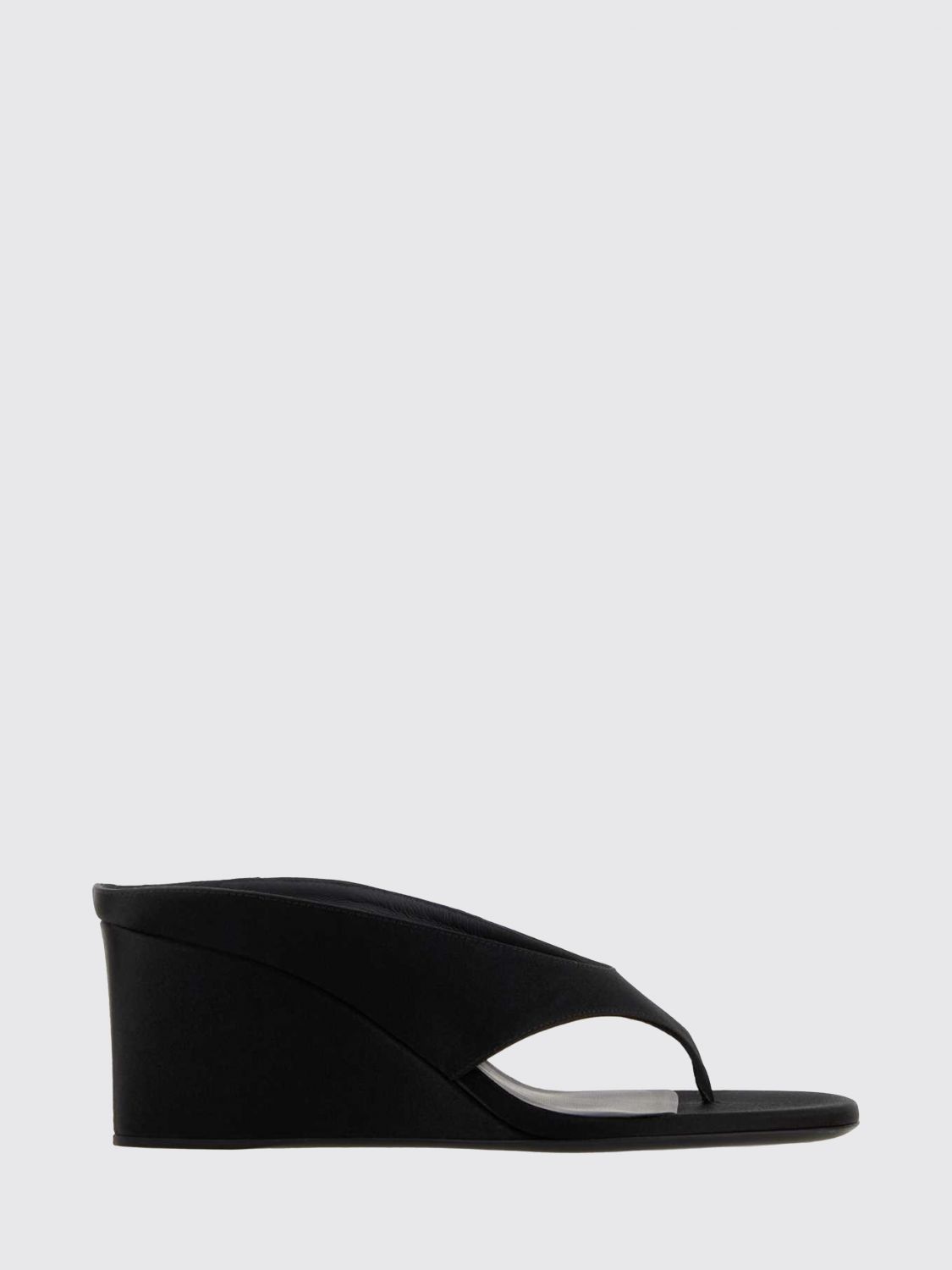woman's heeled sandal