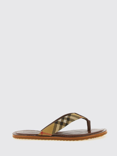 womans heeled sandal