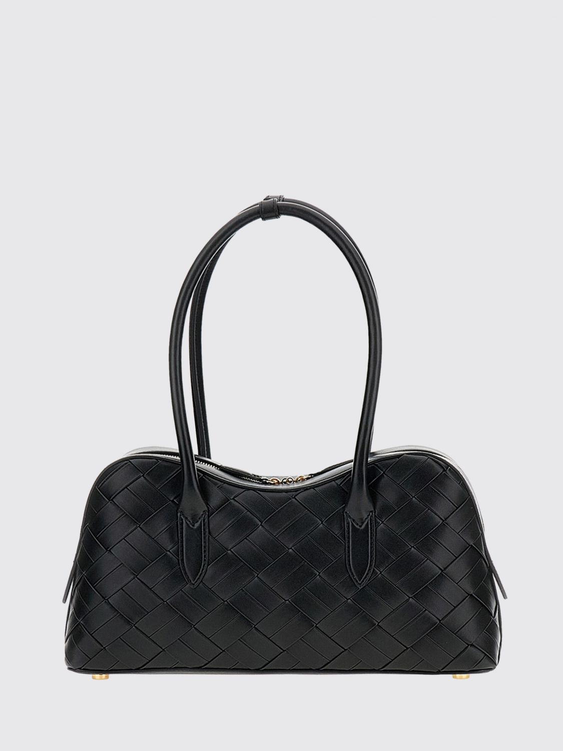 woman's shoulder bag