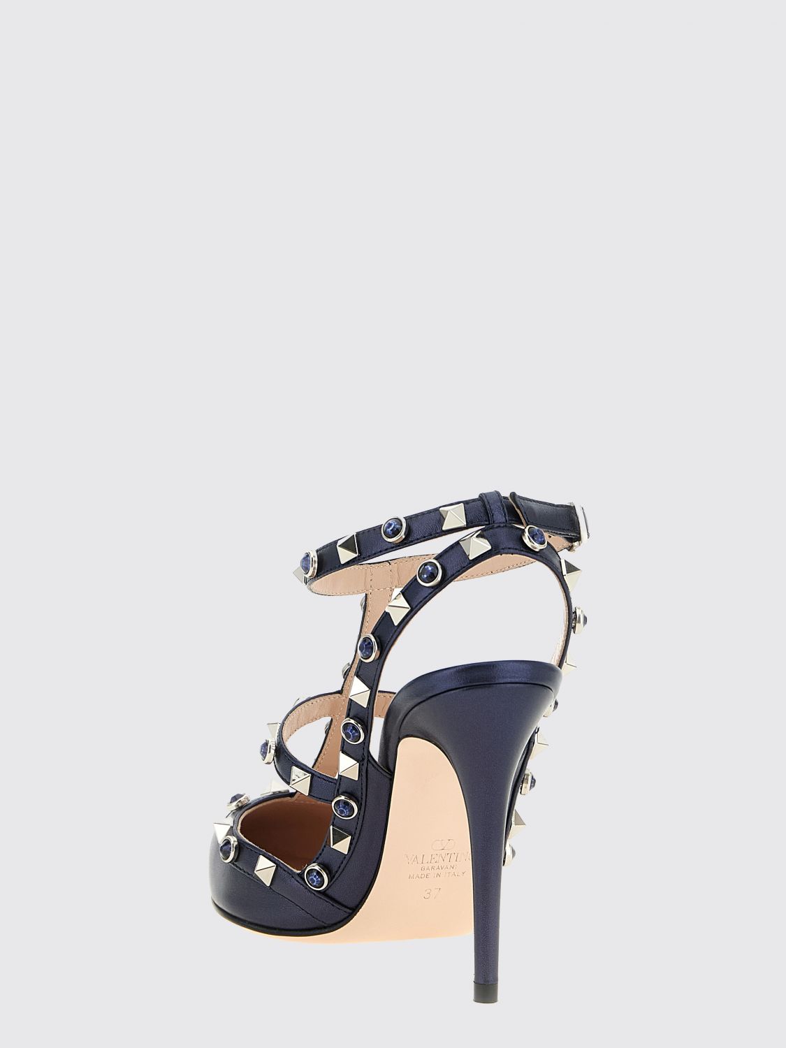 woman's pump