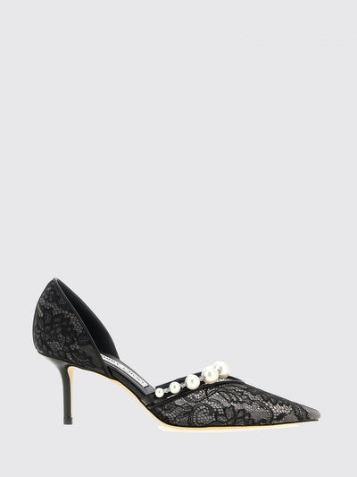 womans pump