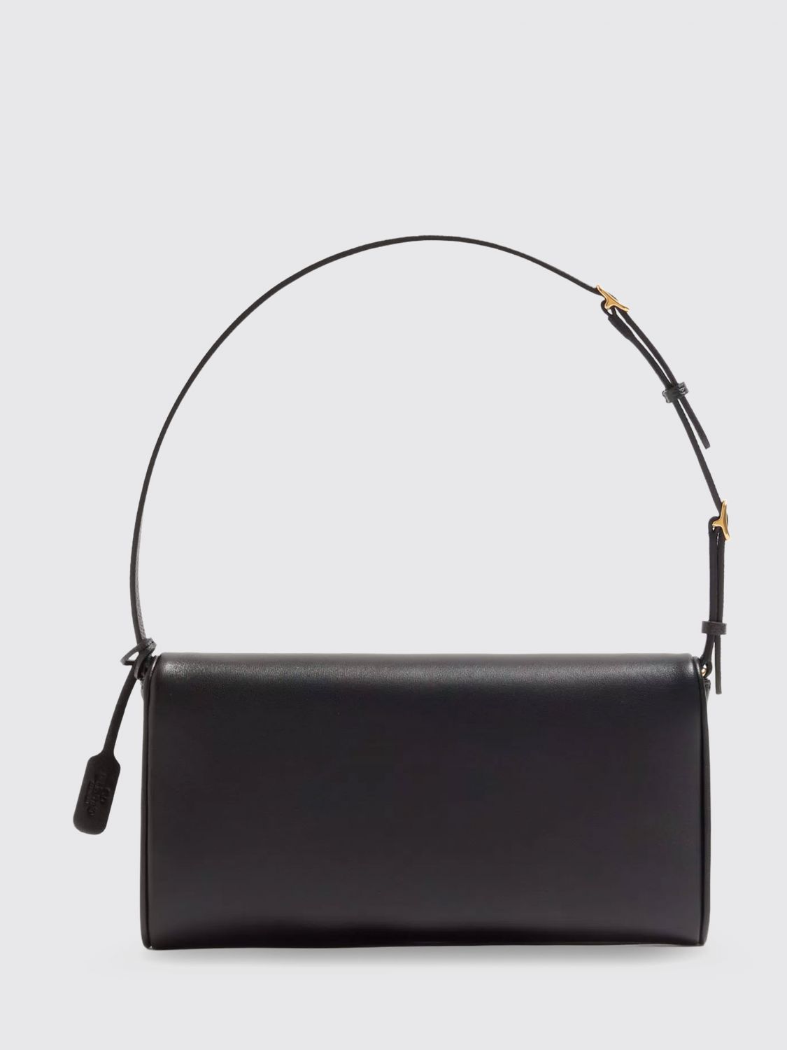 woman's shoulder bag