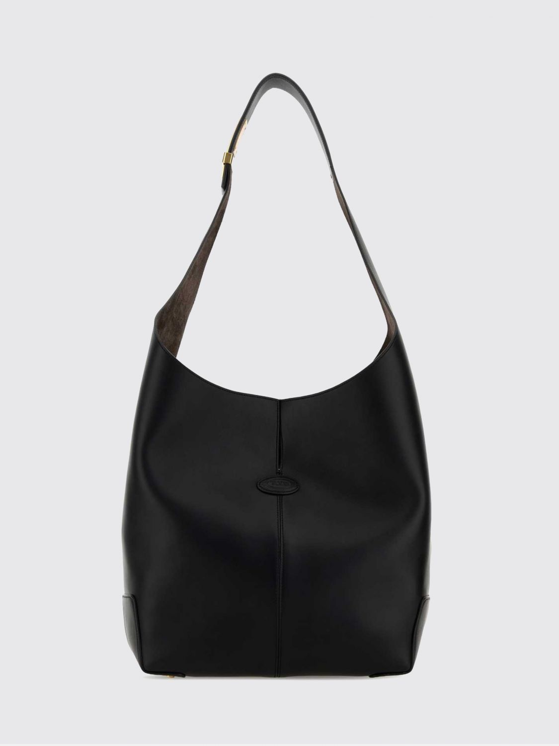 woman's shoulder bag