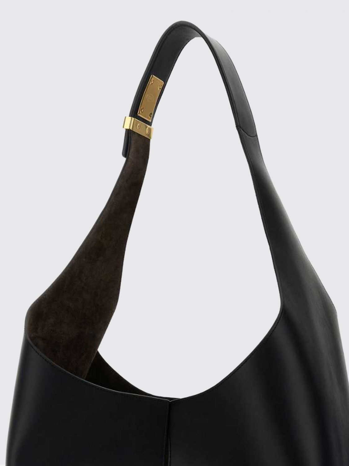 woman's shoulder bag