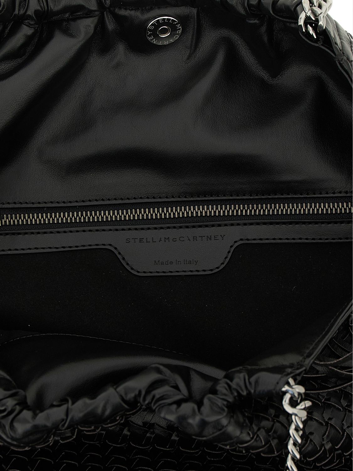 woman's shoulder bag