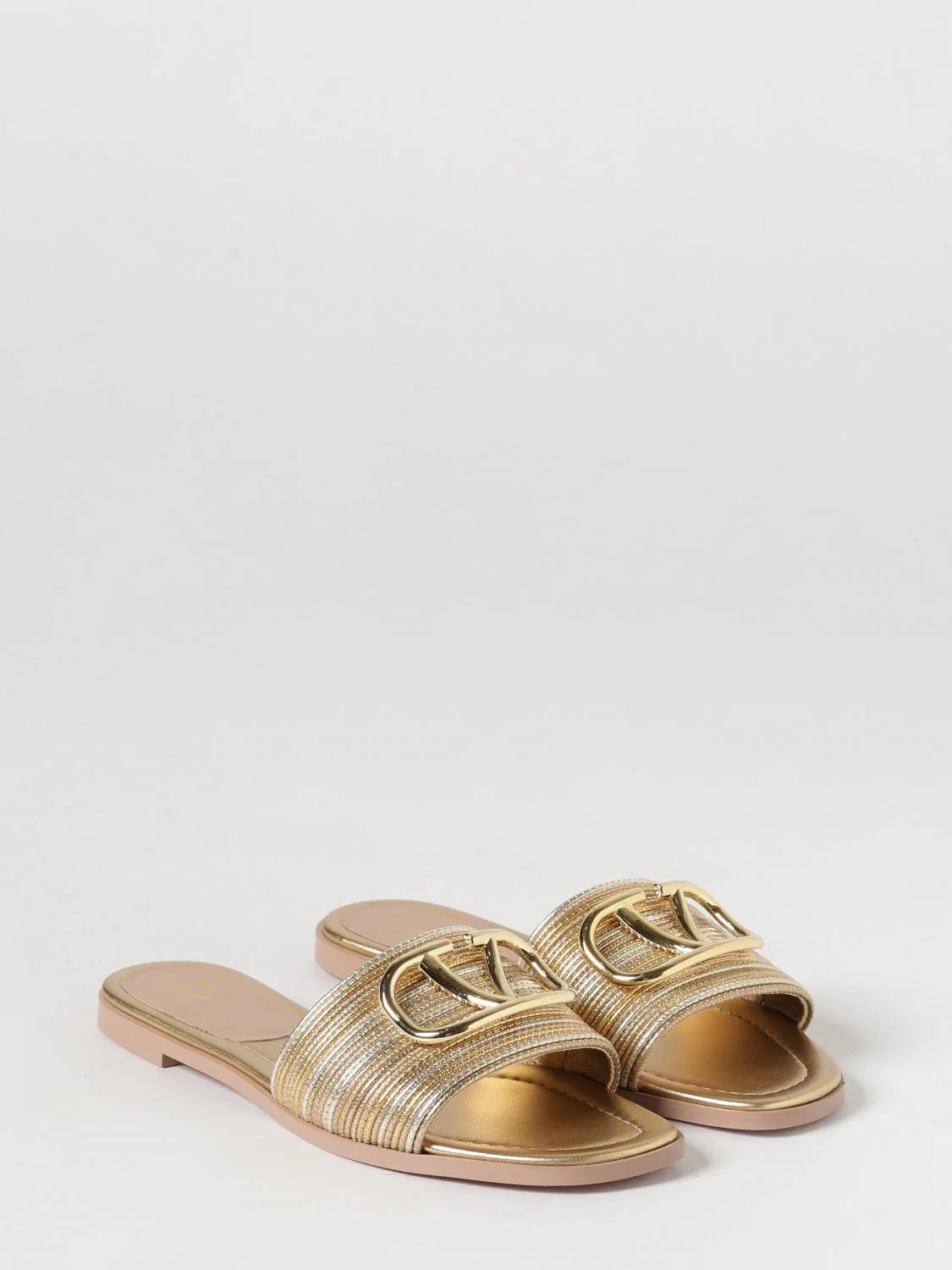 heeled sandal woman