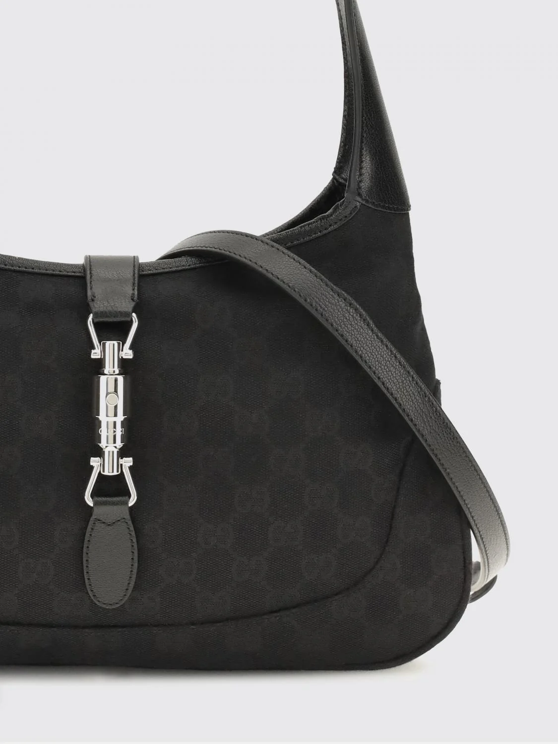 woman's shoulder bag