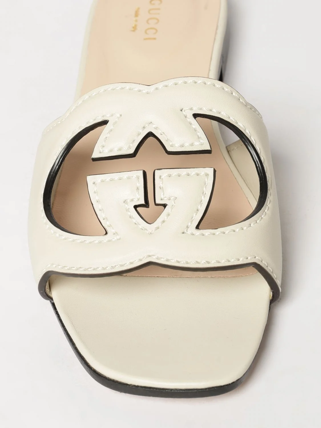 smooth leather mules with gg monogram and square toe