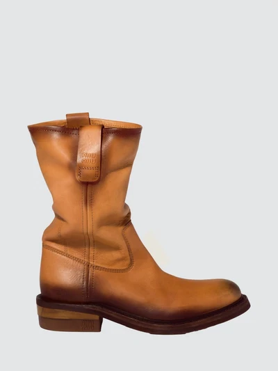 womans boots