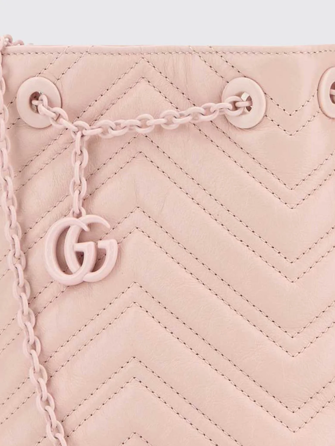 gg marmont mini chevron matelassé nappa leather bucket bag