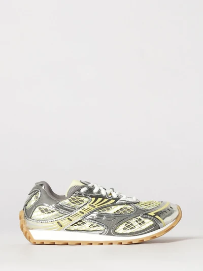 orbit technical mesh sneakers in a bicolor design