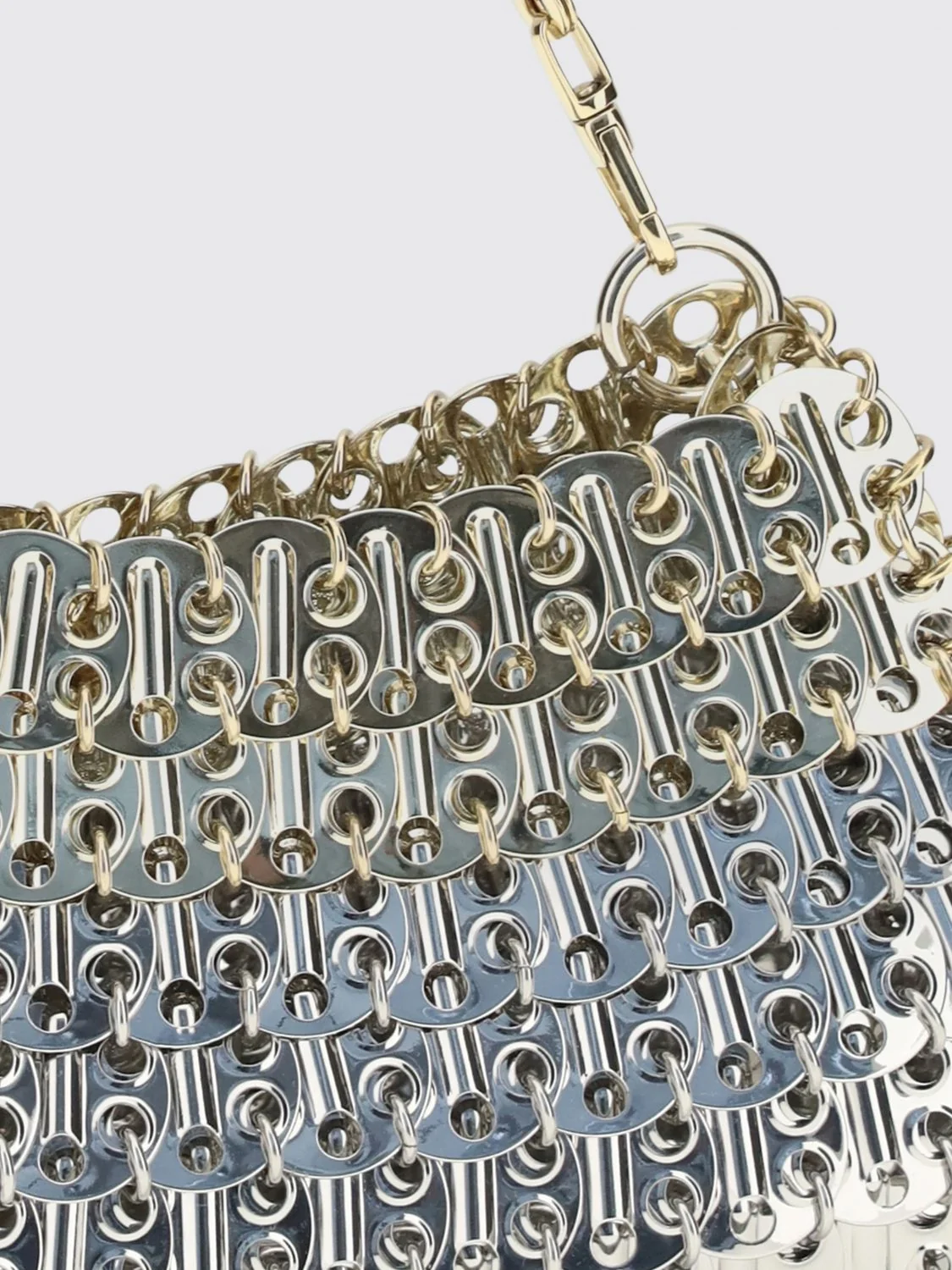 iconic skyline 1969 silver metal mesh shoulder bag