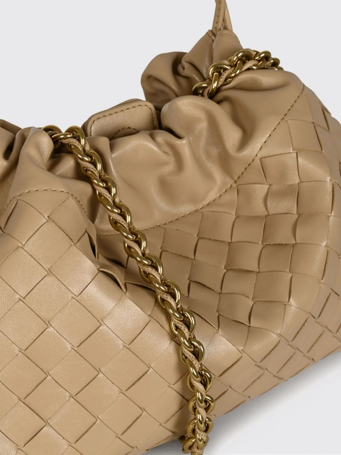 dustbag notte woven calfskin leather bucket bag