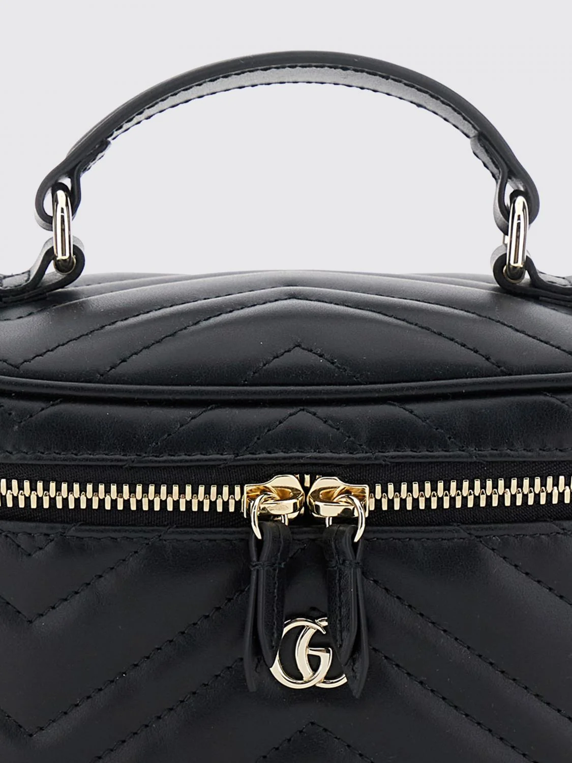 gg marmont mini handbag in chevron matelassé nappa leather