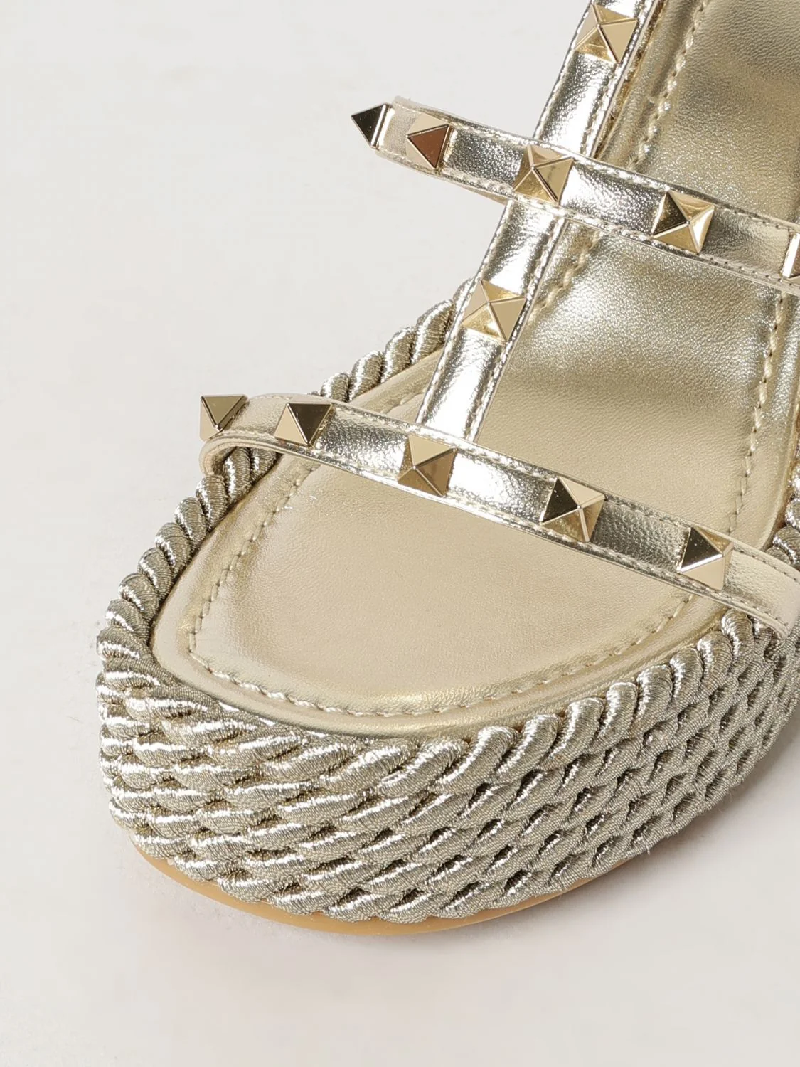 rockstud laminated leather wedge sandals with studs