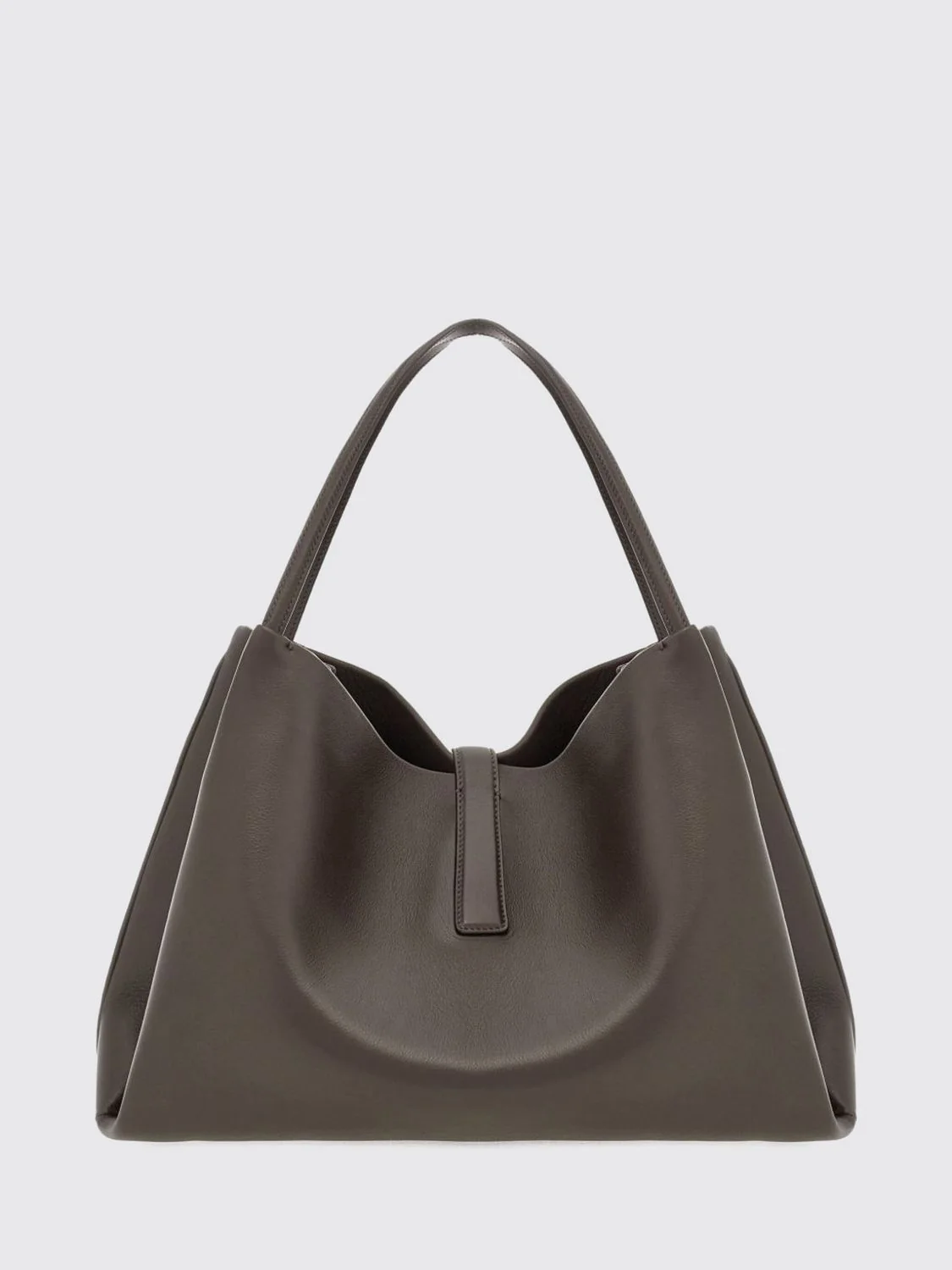 woman's shoulder bag