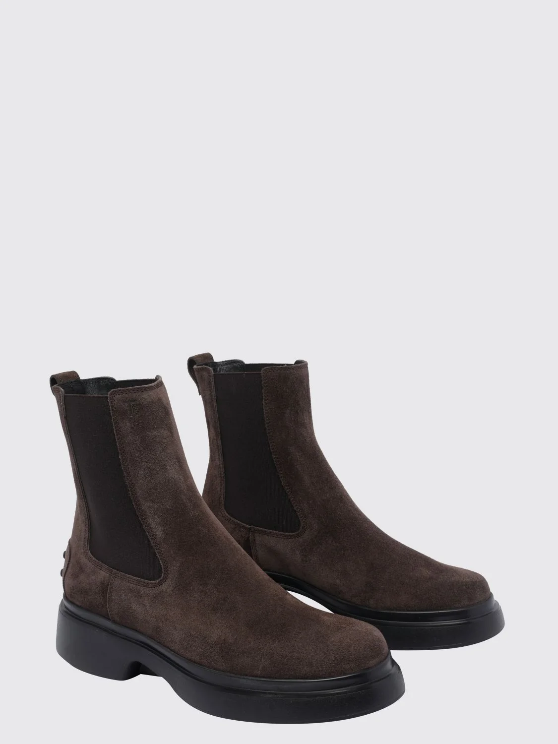 suede calfskin chelsea ankle boots with rubber sole