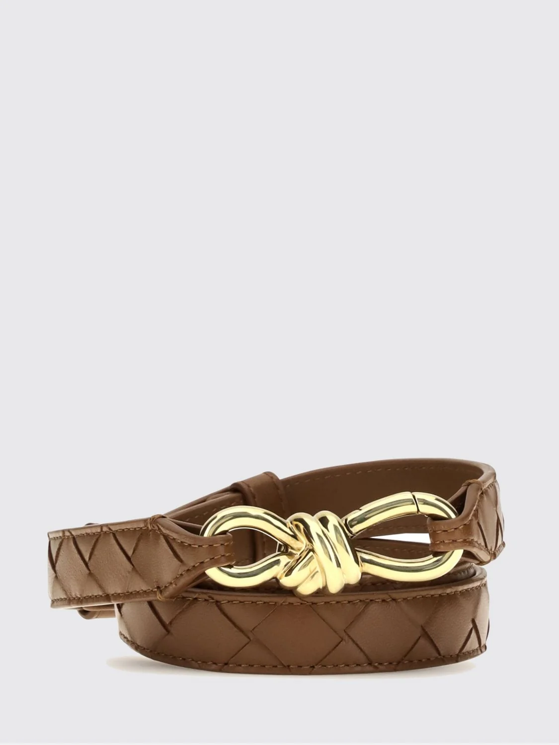 smooth leather belt with metal buckle