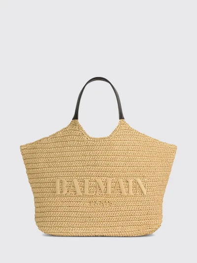 womans shoulder bag