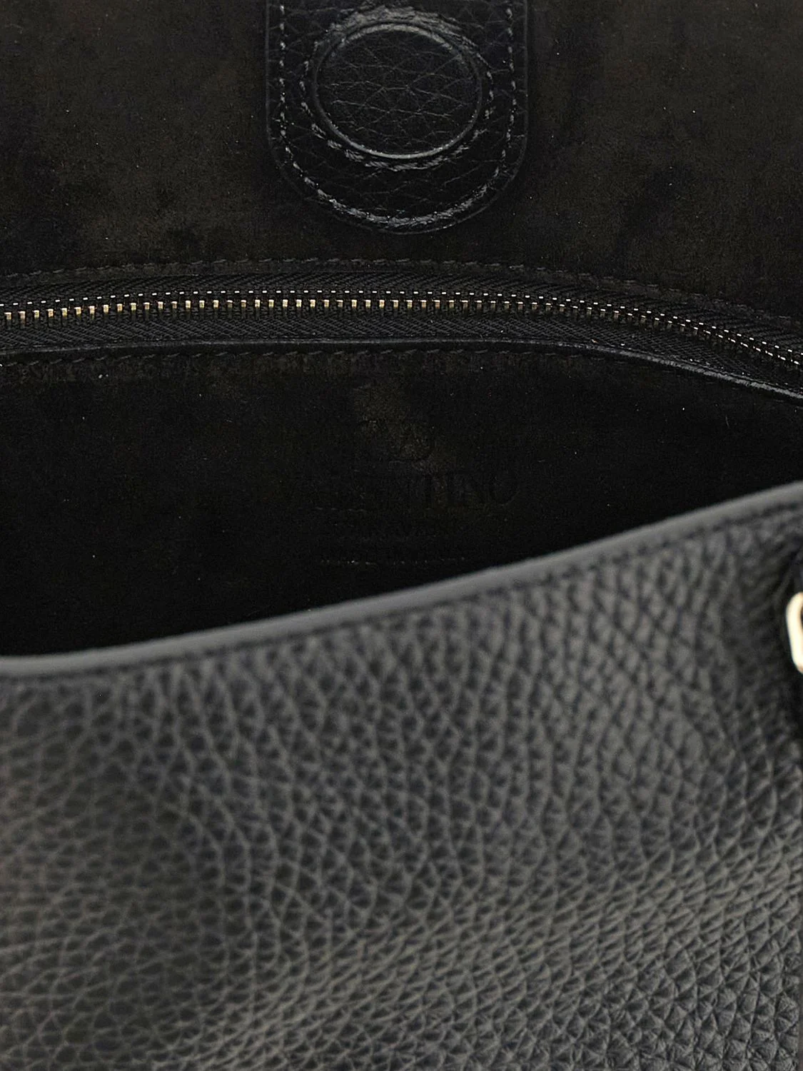 rockstud small grained calfskin leather tote bag