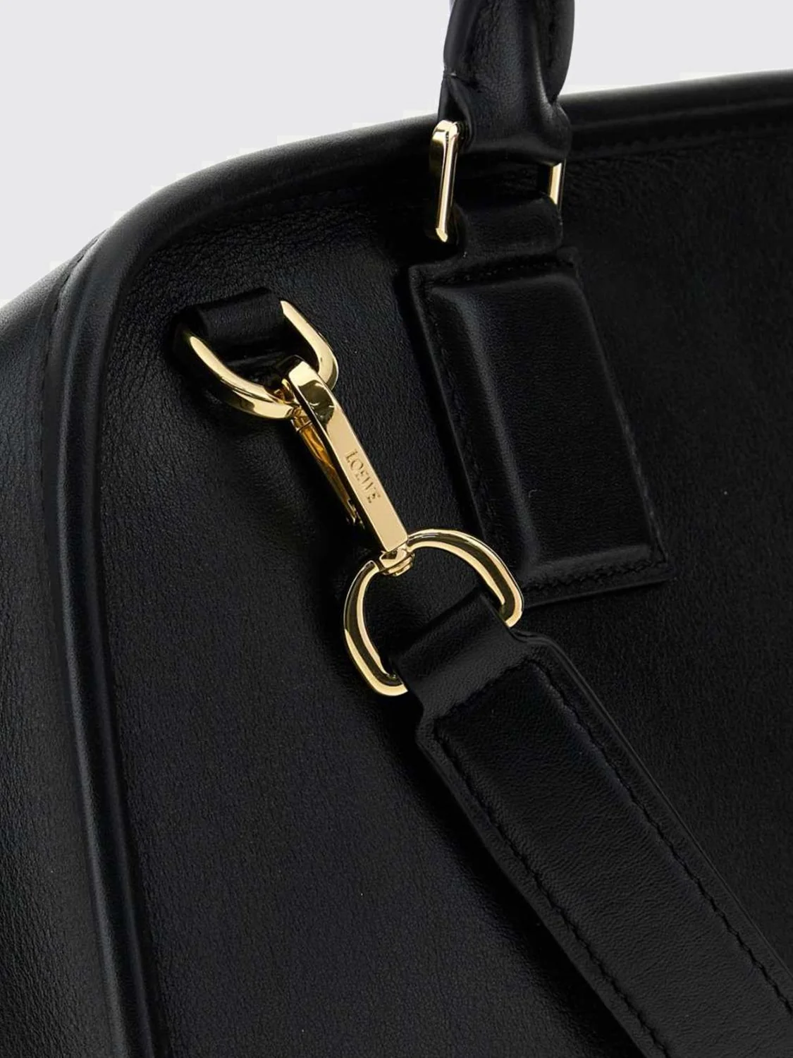 amazona 180 calfskin handbag with removable shoulder strap