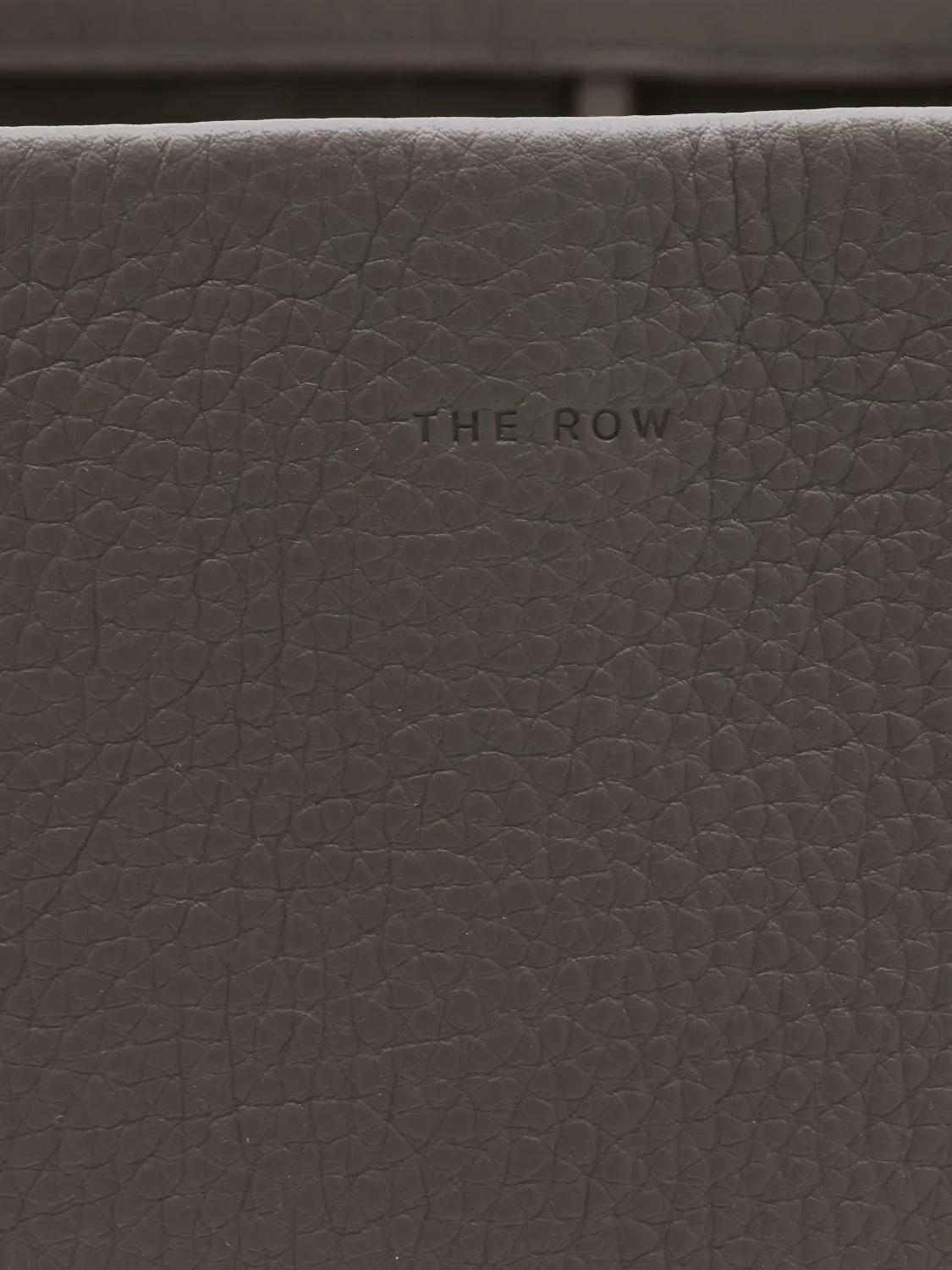woman's shoulder bag