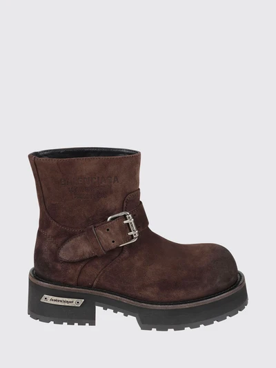 womans boots