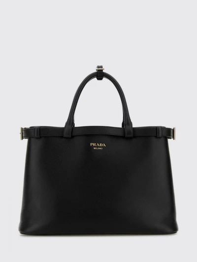 womans handbag